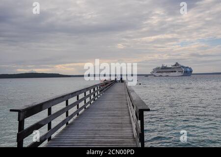 La princesse du soleil s'est ancrée au large de l'île de Lifou Banque D'Images