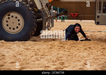 Ville Ikskile, Lettonie. Les gens s'entraînent et s'exercent dans la nature. Photo de voyage.29.08.2020 Banque D'Images