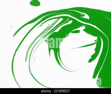 Gros plan sur l'arrière-plan de peinture abstrait vert. Fluide acrylique coloré Banque D'Images