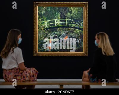 Londres, Royaume-Uni. 18 septembre 2020. SOUS EMBARGO JUSqu'au 13.30 septembre - Montrez-moi la Monet par Banksy, est de £3-5m - à vendre comme le point culminant de l'enchère de soirée modernites/contemporaine à Sothebys Londres, qui sera diffusé en direct le 21 octobre. Les masques sont portés et la distance sociale appliquée comme réponse à la pandémie de Coronarius (Covid 19). Crédit : Guy Bell/Alay Live News Banque D'Images