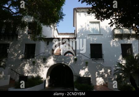 West Hollywood, Californie, États-Unis 17 septembre 2020 UNE vue générale de l'atmosphère de l'ancienne résidence de Montgomery Clift, Elizabeth Taylor, Marilyn Monroe et James Dean à El Pasadero au 1330 N. Harper Avenue le 17 septembre 2020 à West Hollywood, Californie, États-Unis. Photo par Barry King/Alay stock photo Banque D'Images