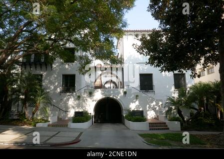 West Hollywood, Californie, États-Unis 17 septembre 2020 UNE vue générale de l'atmosphère de l'ancienne résidence de Montgomery Clift, Elizabeth Taylor, Marilyn Monroe et James Dean à El Pasadero au 1330 N. Harper Avenue le 17 septembre 2020 à West Hollywood, Californie, États-Unis. Photo par Barry King/Alay stock photo Banque D'Images