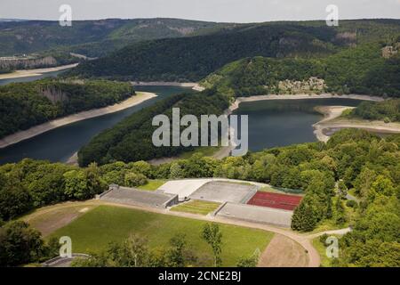 Vue aérienne, ancien NS-Ordensburg Vogelsang et parc national Eifel, Schleiden, Allemagne, Europe Banque D'Images