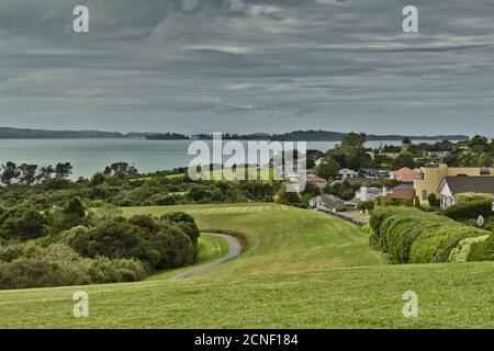 Vue sur le parc Macpenche et les maisons sur la colline Banque D'Images