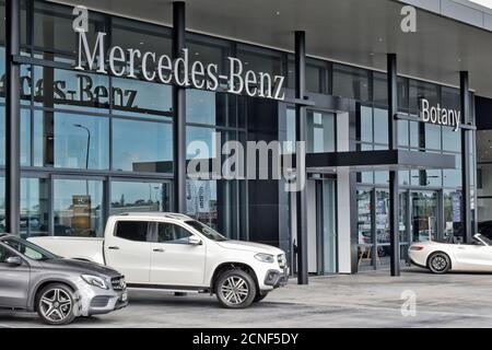 AUCKLAND, NOUVELLE-ZÉLANDE - 02 avril 2019 : Auckland / Nouvelle-Zélande - 2 avril 2019 : panneau Mercedes-Benz showroom à East Tamaki Banque D'Images