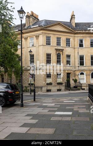 Architecture géorgienne de la rue Hérietta n° 1 un bâtiment classé de catégorie I, ville de Bath, Somerset, Angleterre, Royaume-Uni Banque D'Images