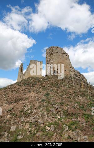 Château de Crozant, Vallée de la Sedelle, Crozant, Creuse, France Centrale, Europe Banque D'Images