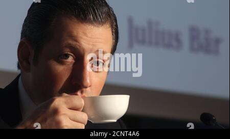 Swiss Private Bank Julius Baer Chief Executive Officer Boris Collardi Attends The Company S Annual News Conference In Zurich February 7 2010 Reuters Christian Hartmann Switzerland Tags Business Photo Stock Alamy