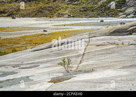 Pierres rodées sous le glacier de Nigardsbreen à Jostedal, Gjerde, Gaupne, Sogn og Fjordane, Norvège Banque D'Images