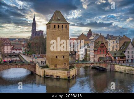 Ponts Couverts en face de la petite France à Strasbourg, Alsace, France, Europe Banque D'Images