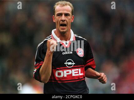 Ruhrstadion Bochum Allemagne 4.10.1997, football: VFL Bochum (VFL) contre FC Bayern Muenchen (FCB, Munich) —— Mario BASLER (FCB) Banque D'Images