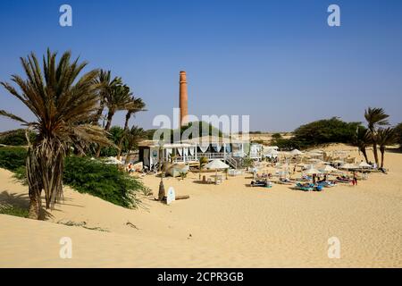 SAL Rei, Boa Vista, Cap-Vert - bar de plage, bar-restaurant Perola de Chaves sur Praia de Chaves. Banque D'Images