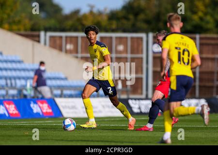Oxford, Royaume-Uni. 19 septembre 2020. Sean Clare, d'Oxford United, cherche des options lors du match à huis clos de la Sky Bet League 1 entre Oxford United et Sunderland au Kassam Stadium, à Oxford, en Angleterre, le 19 septembre 2020. Photo de Nick Browning/Prime Media Images. Crédit : Prime Media Images/Alamy Live News Banque D'Images