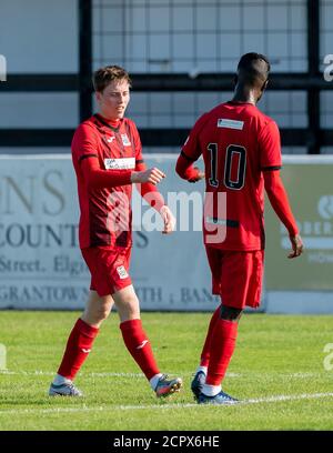 19 septembre 2020. Elgin City FC, Moray, Écosse, Royaume-Uni. Il s'agit du match amical d'avant-saison entre le Elgin City FC de la Scottish League 2 et le Brora Rangers FC, Scottish Highland Laegue. Brora Rangers a gagné le match 2-3. CONTENU DE L'IMAGE:- L 9 Elgin City, Kane Hester célèbre son but. Crédit - Jasperimage/AlamyLiveNews Banque D'Images