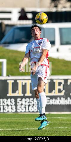 19 septembre 2020. Elgin City FC, Moray, Écosse, Royaume-Uni. Il s'agit du match amical d'avant-saison entre le Elgin City FC de la Scottish League 2 et le Brora Rangers FC, Scottish Highland Laegue. Brora Rangers a gagné le match 2-3. CONTENU DE L'IMAGE :- 2 Brira Rangers, John Pickles. Crédit - Jasperimage/AlamyLiveNews Banque D'Images