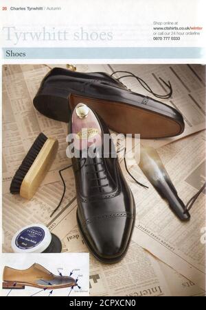 The Inside of UK catalogue 'Charles Tyrwhitt', hiver 2005. Banque D'Images