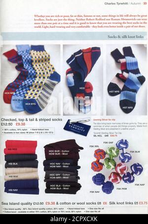 The Inside of UK catalogue 'Charles Tyrwhitt', hiver 2005. Banque D'Images