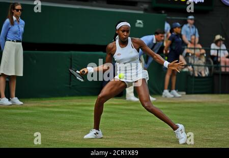 Cari Gauff (É.-U.) lors de son match de Wimbledon contre Polona Hercog (POL) qu'elle a remporté 3/6 7/6 (9/7) 7/5 au troisième tour du 5 juillet 2019 Banque D'Images