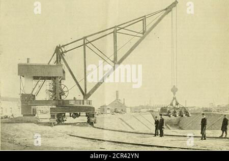 . Ingénieur américain et journal ferroviaire . GRUE DE QUAI DE 40 TONNES À LA COUR NAVALE DE NORFOLK, VIRGINIE. CONSTRUIT PAR WILLIAM SELLERS & CO. PHILADELPHIE, PA. LXVIII, n° 10.] ET CHEMIN DE FER JOURNAL. 453 sulfate avant que l'action finale ne soit prise en ce qui concerne le navire. Les électrodes sont facilement nettoyées après une détermination isfinies en immergeant les bouteilles dans un bécher d'acide nitreux dilué, et en permettant aux deux fils de toucher au-dessus du bécher.UNE petite cellule de batterie est ainsi formée qui dissout rapidement l'oxyde de thélad et*cuivre. Dans le cas où un peu de l'oxyde de plomb se détache de l'électrode et tombe Banque D'Images