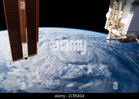 L'ouragan Geneviève, au large de la côte Pacifique du Mexique, le 19 août 2020, vu de l'espace Banque D'Images