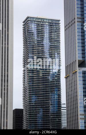 Aqua Building par l'architecte Jeanne Gang, Chicago, Illinois, États-Unis, Amérique du Nord Banque D'Images