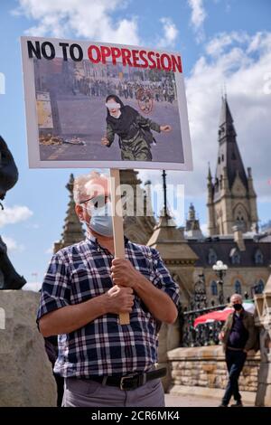 Une manifestation à Ottawa demandant au gouvernement canadien de dénoncer le régime iranien actuel Banque D'Images