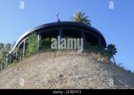 Los Angeles, Californie, États-Unis 19 septembre 2020 UNE vue générale de l'atmosphère de l'ancienne maison de l'actrice Lori Loughlin au 9279 Sierra Mar Drive le 19 septembre 2020 à Los Angeles, Californie, États-Unis. Photo par Barry King/Alay stock photo Banque D'Images