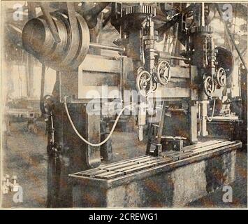 . Maître mécanicien de chemin de fer [microforme] . Figure 10—Generating Units, C, M. & St. P. Ry, février 1904. MAÎTRE MÉCANICIEN DE CHEMIN DE FER 51. Banque D'Images