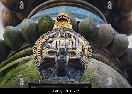 Sculpture de Bishnu à Patan, Népal Banque D'Images