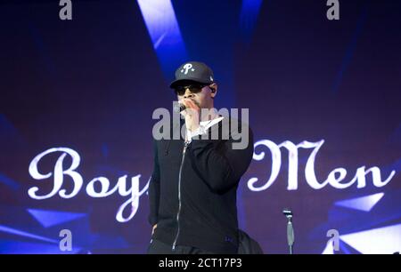 Hong Kong, Hong Kong, Chine. 5 décembre 2016. Nathan Morris se produit avec Boyz II Men au Hong Kong Convention Center. Crédit : Jayne Russell/ZUMA Wire/Alay Live News Banque D'Images