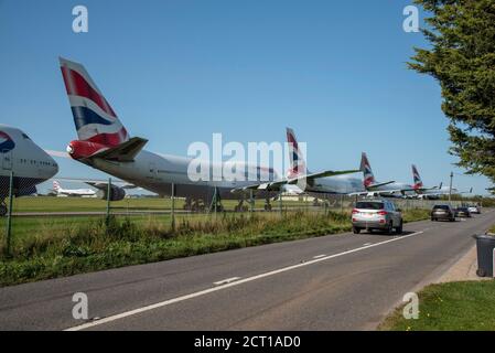 Kemble, Gloucestershire, Angleterre, Royaume-Uni. 2020. British Airways 747 s'aligne pour le démontage à l'aéroport de Cotswold en raison de l'épidémie de Covid. Banque D'Images