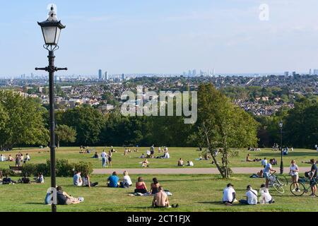 Vue sur le nord de Londres depuis Alexandra Palace en septembre 2020 Banque D'Images