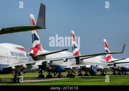 La pandémie du coronavirus force la flotte Boeing 747 de British Airways à prendre sa retraite anticipée. Photo en cours de désaffectation à l'aéroport de Cotswold à Glouc Banque D'Images