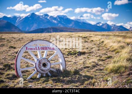 Entrée à Estancia la Oriental, Parc national du Perito Moreno (Parque Nacional Perito Moreno), province de Santa Cruz, Patagonie Argentine, Amérique du Sud Banque D'Images