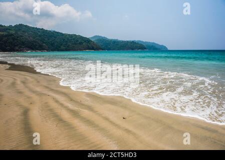 Paradise Beach (SAR AW Beach), péninsule de Dawei, région de Tanintharyi, Myanmar (Birmanie) Banque D'Images