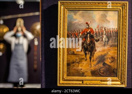 Londres, Royaume-Uni. 21 septembre 2020. Un casque Yorkshire Dragoons officiers, c1871, est £350-450 - Aperçu de la vente d'armes anciennes et d'armure de Bonhams dans leur salon Knightsbridge. La vente aura lieu le mercredi 23 septembre crédit: Guy Bell/Alamy Live News Banque D'Images