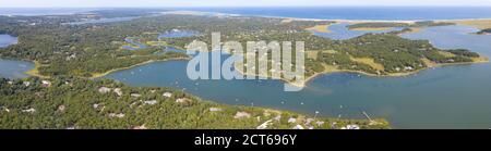 Cape Cod est une destination de vacances populaire avec ses belles plages, ses villes et hôtels pittoresques, ses galeries d'art, ses étangs, sa voile et sa faune côtière. Banque D'Images