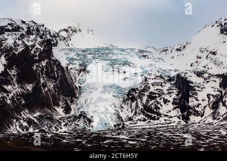 Glacier de sortie Gígjökul de la calotte glaciaire d'Eyjafjallajökull en Islande Banque D'Images