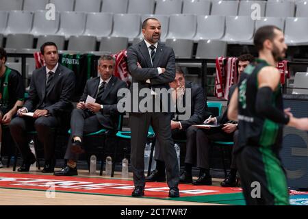 Carles Duran de Joventut de Badalona pendant le match de la Ligue Endesa entre Divina Seguros Joventut et Unicaja Malaga Baloncesto à Pabellón Olímpico de Badalona le 21 septembre 2020 à Barcelone, Espagne. Banque D'Images