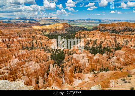 Point d'inspiration dans le parc national de Bryce Canyon dans l'Utah Banque D'Images