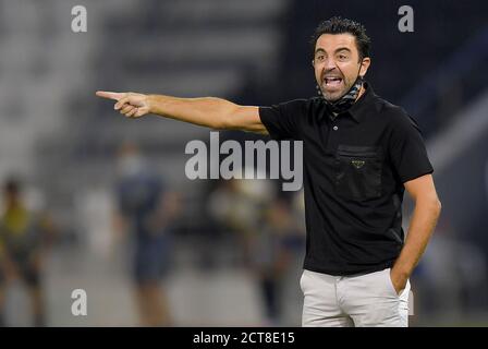 Doha, Qatar. 21 septembre 2020. Xavi Hernandez, entraîneur en chef d'Al Sadd SC, réagit lors du match de football du groupe D de l'AFC Asian Champions League entre Al Sadd SC du Qatar et Al Nassr d'Arabie Saoudite à Doha, capitale du Qatar, le 21 septembre 2020. Credit: Nikku/Xinhua/Alay Live News Banque D'Images