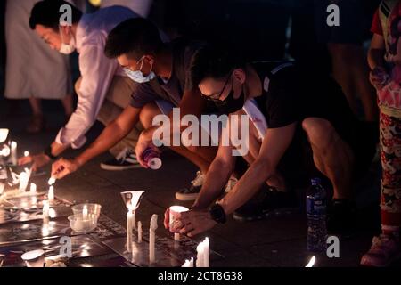 HONG KONG, HONG KONG SAR, CHINE : 4 JUIN 2020. Les foules se rassemblent dans le parc Victoria de Hong Kong pour une veillée avant le 31e anniversaire du Squ Tiananmen Banque D'Images