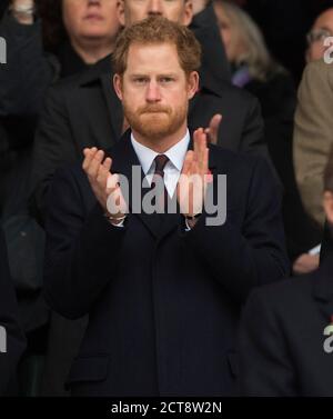 LE PRINCE HARRY ASSISTE AU MATCH EN QUALITÉ OFFICIELLE DE VICE-PRÉSIDENT DE L'UFR. Angleterre contre Afrique du Sud. Crédit photo : © Mark pain / Alamy Banque D'Images