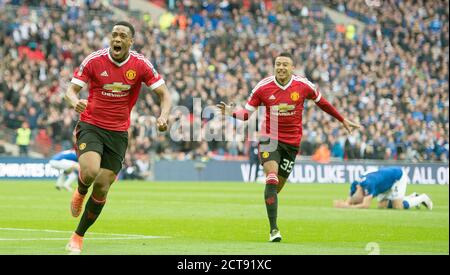 ANTHONY MARTIAL CÉLÈBRE LE SCORE DU GAGNANT DE DERNIÈRE MINUTE POUR L'HOMME UTD 2-1 EVERTON / MANCHESTER UTD FA CUP DEMI-FINALE - WEMBLEY. Image de copyright : Banque D'Images