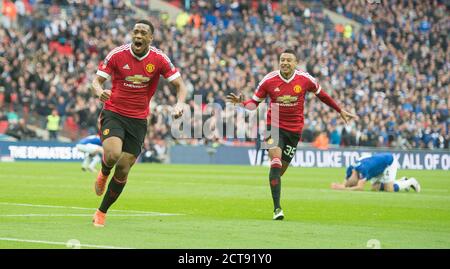 ANTHONY MARTIAL CÉLÈBRE LE SCORE DU GAGNANT DE DERNIÈRE MINUTE POUR L'HOMME UTD 2-1 EVERTON / MANCHESTER UTD FA CUP DEMI-FINALE - WEMBLEY. Image de copyright : Banque D'Images