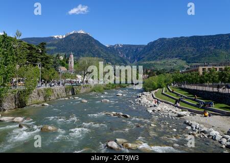 L'Italie, l'Alto Adige, le Tyrol du Sud, Burggrafenamt, Meran, vallée Passeier, Promenade Banque D'Images