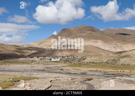 Tibet, Plateau tibétain, le peuplement en automne Banque D'Images