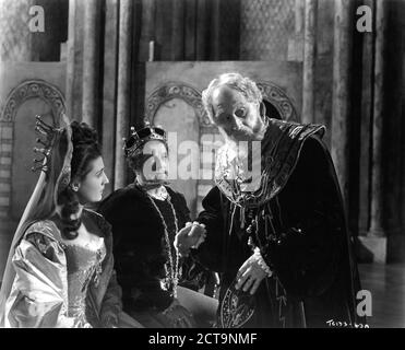 EILEEN HERLIE BASIL SYDNEY ET FELIX AYLMER DANS LE HAMEAU 1948 le réalisateur LAURENCE OLIVIER joue William Shakespeare musique William Walton Two Villes films / distributeurs de films généraux (GFD) Banque D'Images