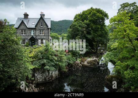 La Grande-Bretagne, pays de Galles, Caernarfonshire, Betws-Y-coed, au gîte de la rivière Conwy Banque D'Images