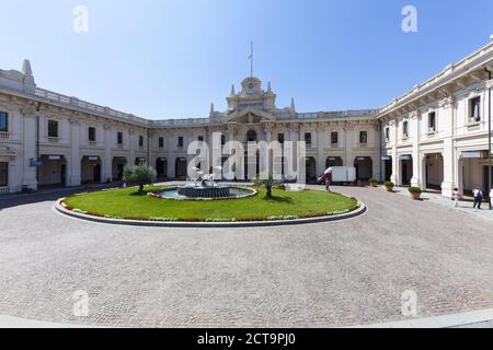 L'Italie, Ligurie, Gênes, Stazione Marittima, Via Marinai D'Italia Banque D'Images